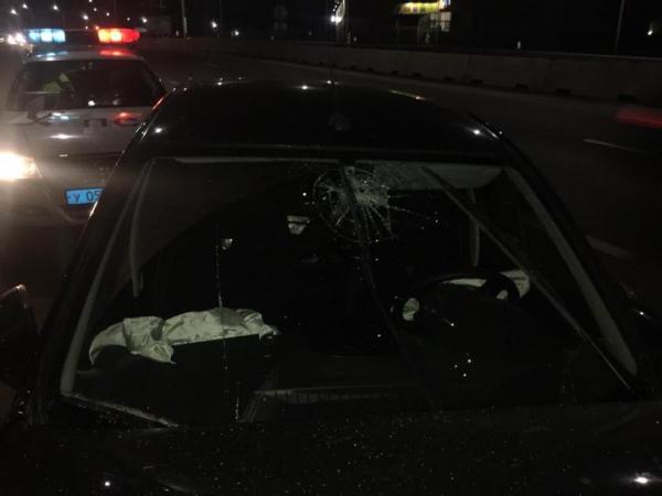 Под Железноводском «Гранта» влетела в отбойник, три человека получили травмы